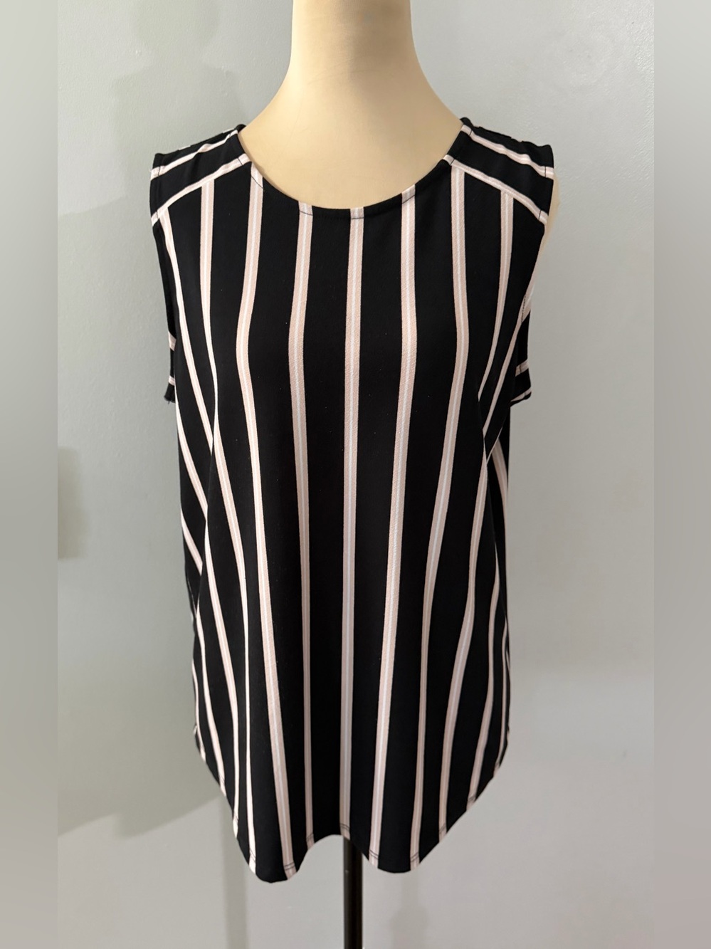 Adrianna Papell Black Pink Pinstripe Sleeveless Women's Blouse Shirt Tank Top